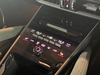 PORSCHE CAYENNE - 10