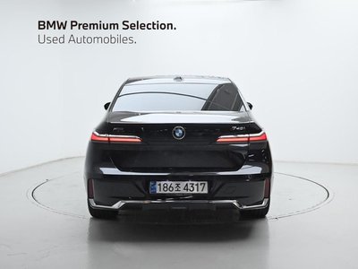 صورة 3 لـ 2024 BMW 7 SERIES