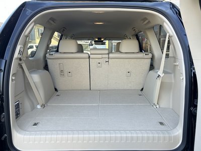 TOYOTA LAND CRUISER PRADO - 9