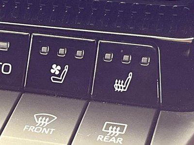 TOYOTA LAND CRUISER 250 - 9