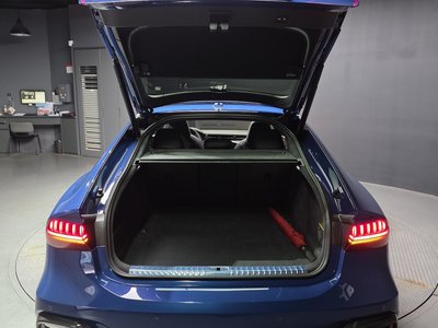 2025 AUDI RS7 缩略图 20