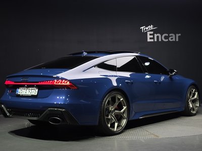 2025 AUDI RS7 照片 4