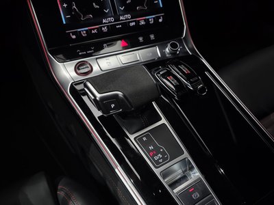 2025 AUDI RS7 照片 9