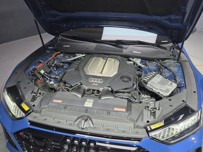 2025 AUDI RS7 照片 7