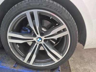 BMW 6 SERIES GT - 10