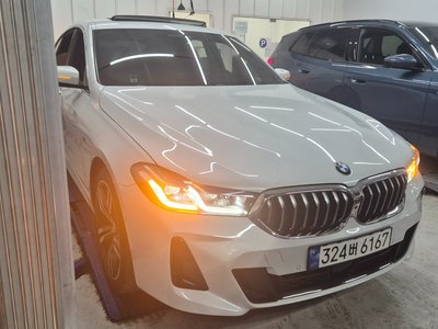 BMW 6 SERIES GT - 1