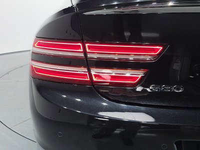 GENESIS G80 (RG3) - 10