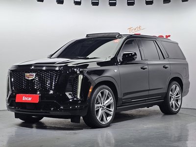 CADILLAC ESCALADE 5TH GENERATION - 1