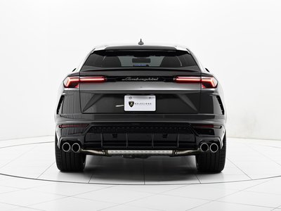 LAMBORGHINI URUS - 7