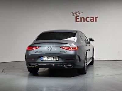 MERCEDES-BENZ CLS - 4