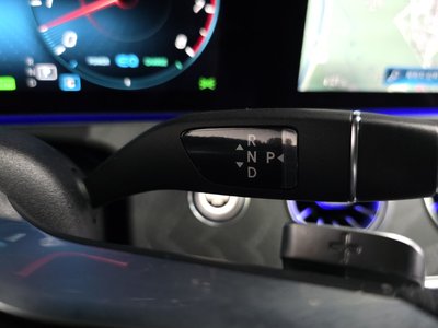 MERCEDES-BENZ CLS - 9