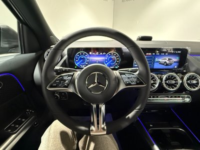 MERCEDES-BENZ EQA - 9