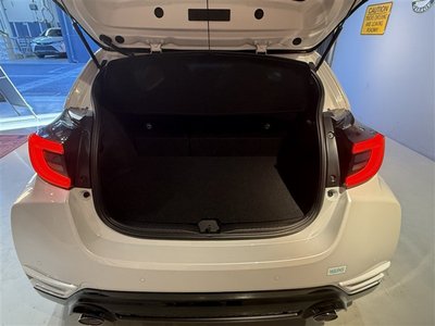 TOYOTA GR YARIS - 10