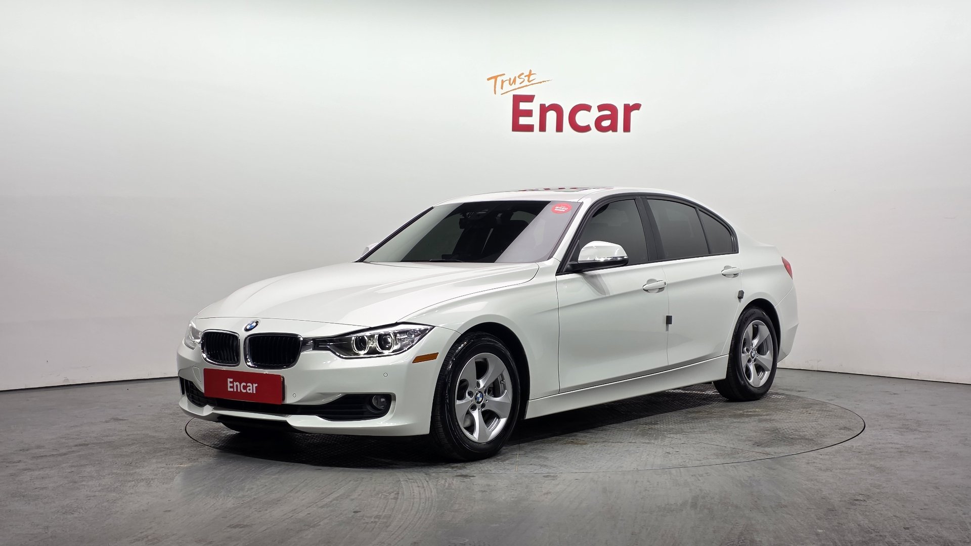 BMW 3 SERIES - View 1