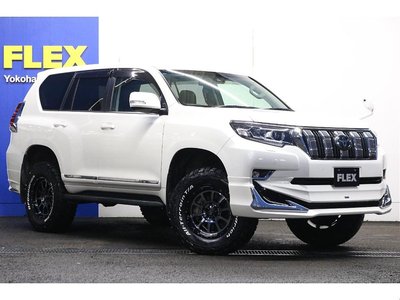 TOYOTA LAND CRUISER PRADO - 8