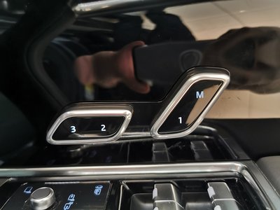 2024 LAND Rover RANGE ROVER thumbnail 25