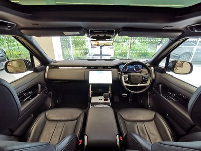 صورة 4 لـ 2024 LAND Rover RANGE ROVER