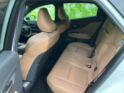 TOYOTA CROWN SPORT - 7