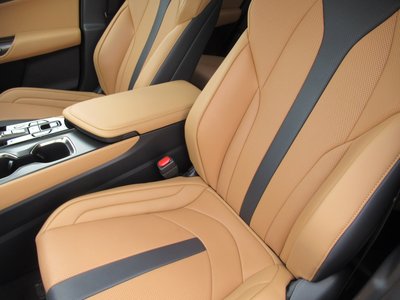 2025 Lexus NX — миниатюра 19