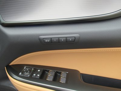 2025 Lexus NX — миниатюра 20
