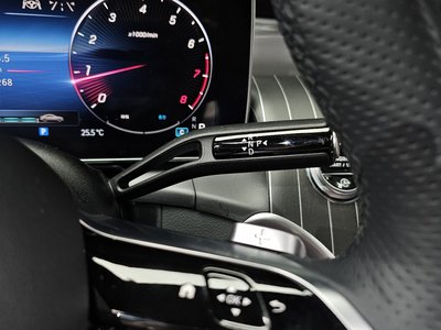 2024 Mercedes-BENZ GLC 照片 9