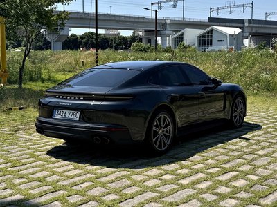 2025 Porsche PANAMERA 照片 4