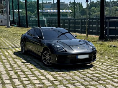 2025 Porsche PANAMERA 照片 6