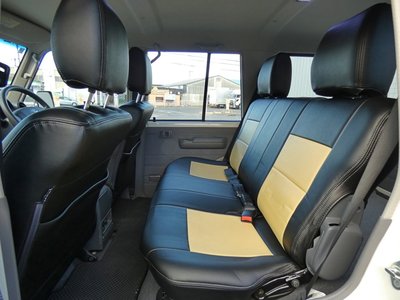 TOYOTA LAND CRUISER 70 2014 thumbnail 15