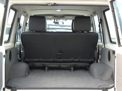 TOYOTA LAND CRUISER 70 2014 thumbnail 18