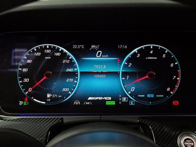 MERCEDES-BENZ GT AMG - 8