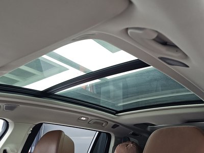 2021 BMW X7 — миниатюра 18