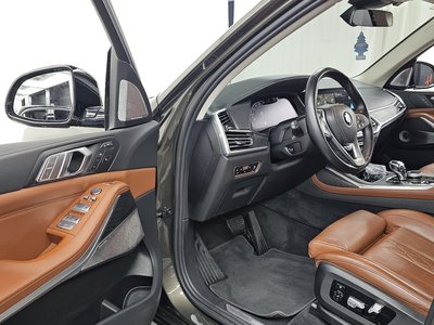 صورة 10 لـ 2021 BMW X7