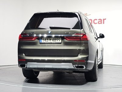 صورة 4 لـ 2021 BMW X7