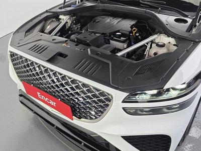 صورة 7 لـ 2022 Genesis GV70