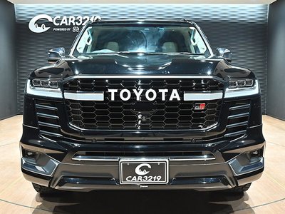 TOYOTA LAND CRUISER 300 - 3