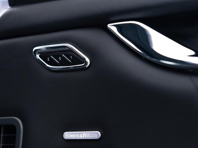 2021 Maserati QUATTROPORTE — миниатюра 40
