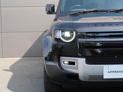 LAND ROVER DEFENDER - 4