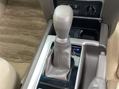 TOYOTA LAND CRUISER PRADO - 6