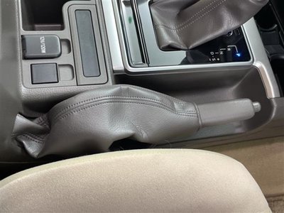 TOYOTA LAND CRUISER PRADO - 7