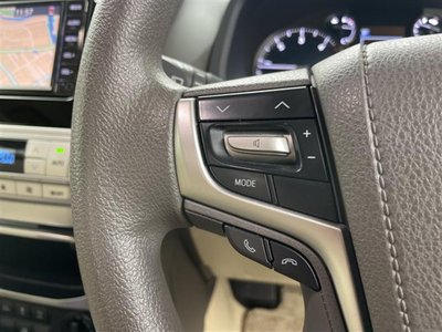TOYOTA LAND CRUISER PRADO - 9