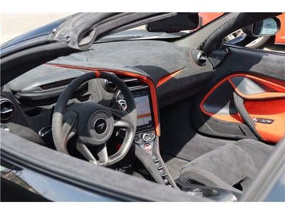 صورة 3 لـ 2023 Mclaren MCLAREN