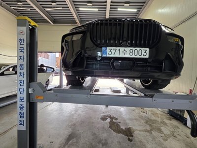 2024 BMW X7 照片 1