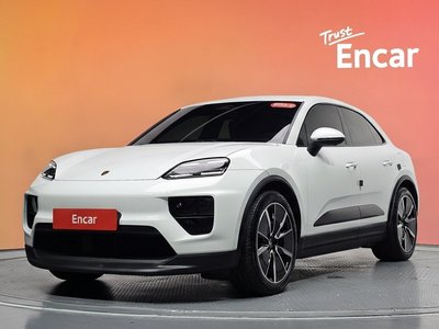 صورة 1 لـ 2025 Porsche MACAN