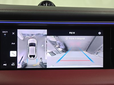 2025 Porsche MACAN — миниатюра 20