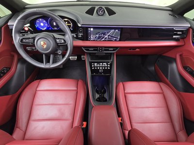 صورة 5 لـ 2025 Porsche MACAN