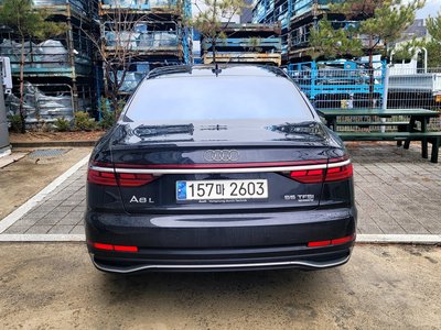 AUDI A8 - 4