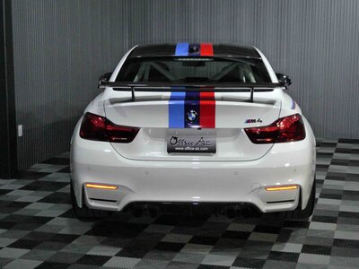 BMW M4 COUPE - 9