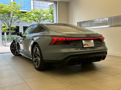 صورة 9 لـ 2024 AUDI RS E-TRON GT