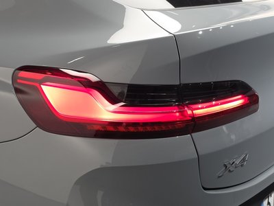 2025 BMW X4 照片 10