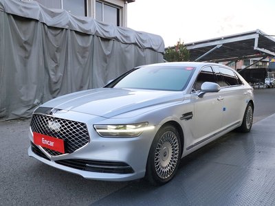 GENESIS G90 - 1